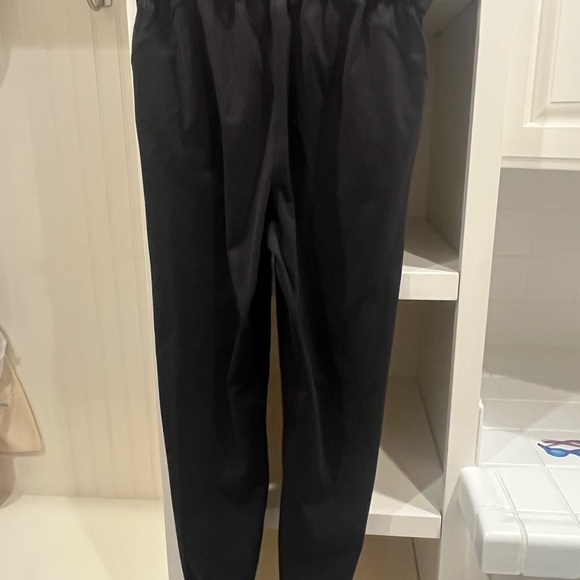 🍋LULULEMON black jogger pants size 4‎ - Picture 2 of 4